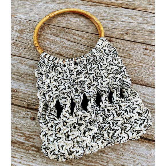 Vintage 1970s Macrame' Purse Bamboo handle Hippy Boho - Picture 4 of 10